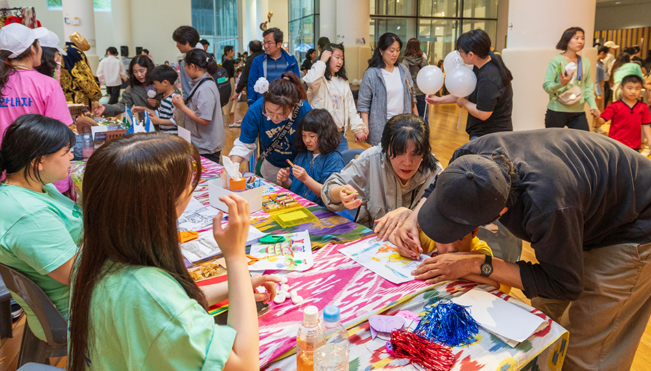 우즈베키스탄 핸드메이드를 즐겨요!